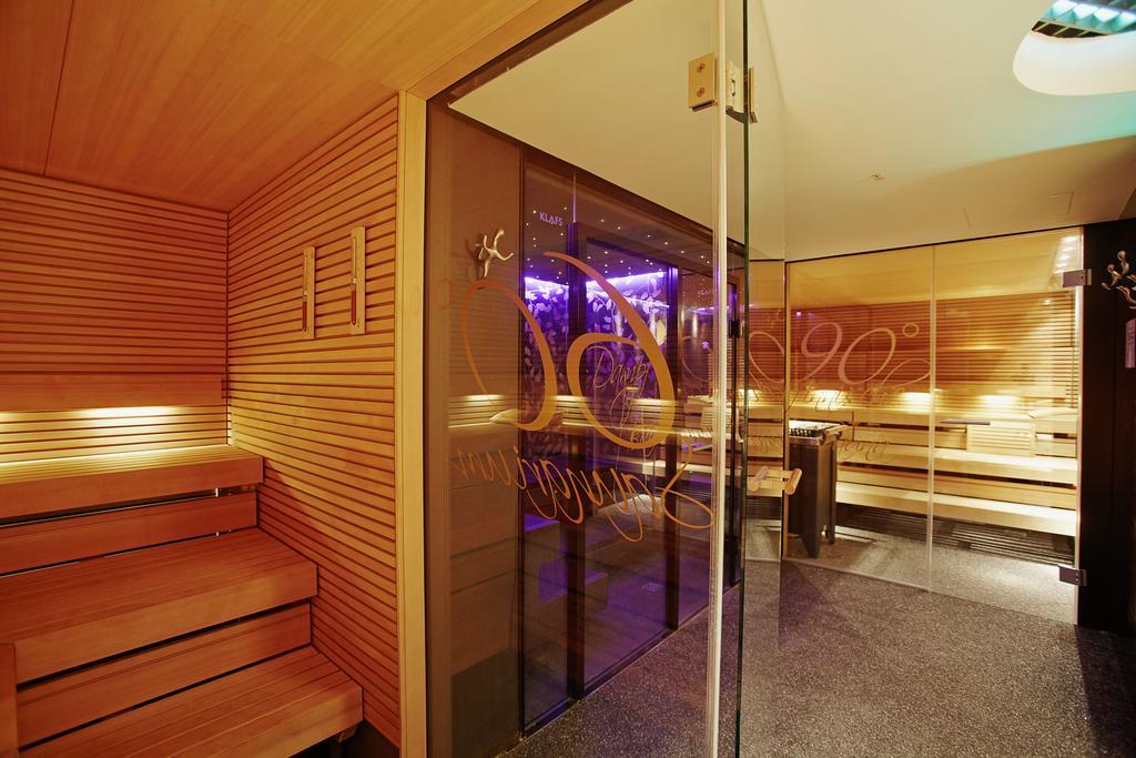 Savoy Hotel Кьолн Екстериор снимка