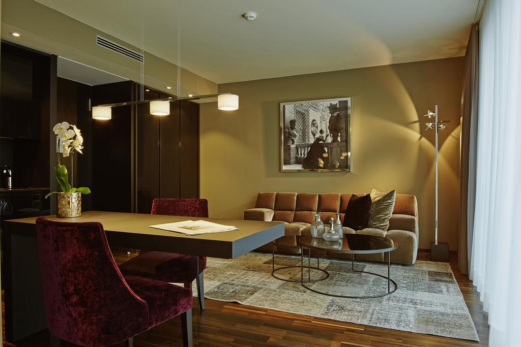 Savoy Hotel Кьолн Екстериор снимка