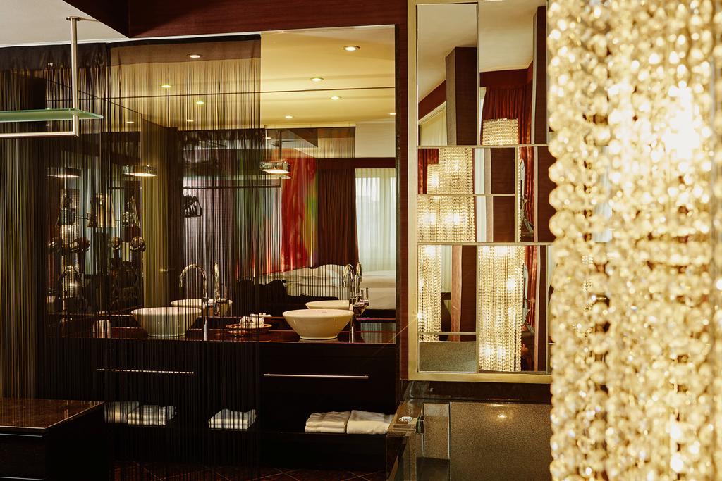 Savoy Hotel Кьолн Екстериор снимка